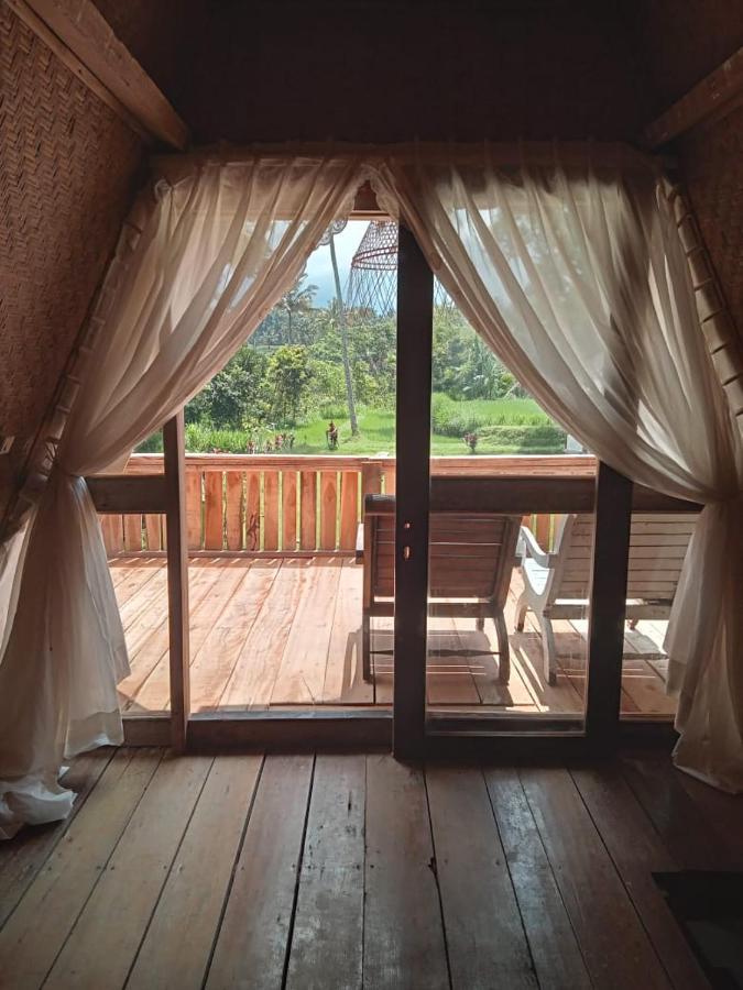 טטבאטו Hakiki Inn Bungalows מראה חיצוני תמונה